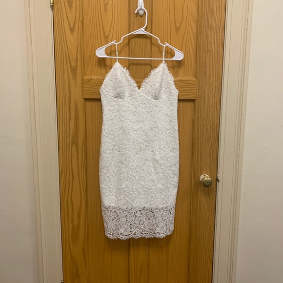 Bardot cocktail dress in white - Picture 5 of 6